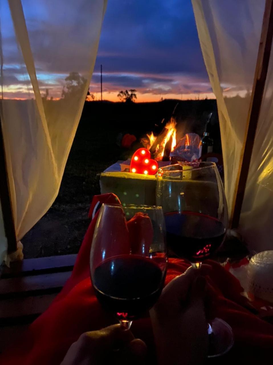 Pousada Romantica - Sitio Buraco Fundo Vale Verde  외부 사진